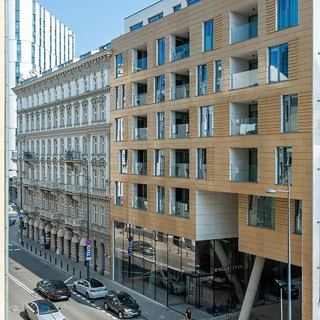 Rentplanet - Zelazna شقة *