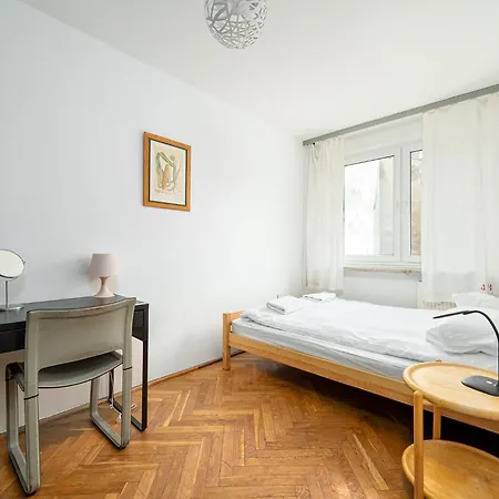 Rentplanet - Zelazna شقة وارسو